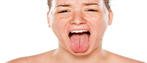 Gosto ruim na boca pode ser sintoma de doenças; entenda